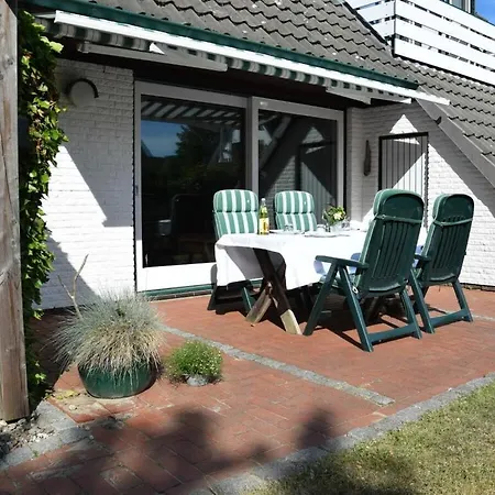 With 3 Bedrooms Hébergement de vacances Böhl